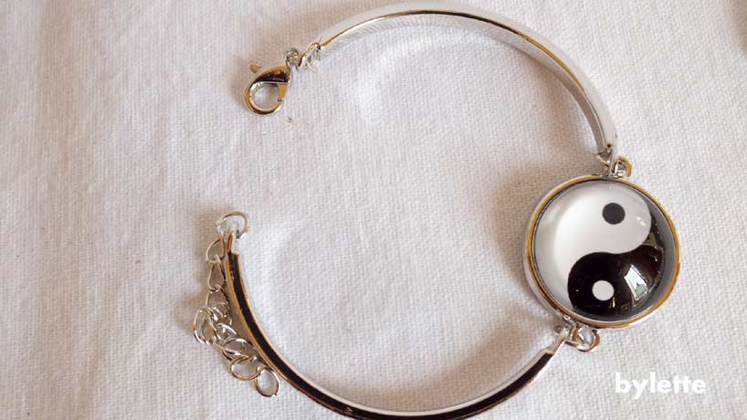 Bracelet anneau fantaisie yin yan